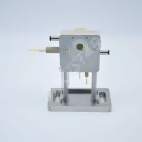 X射线发射谱电化学池（EC-XES）